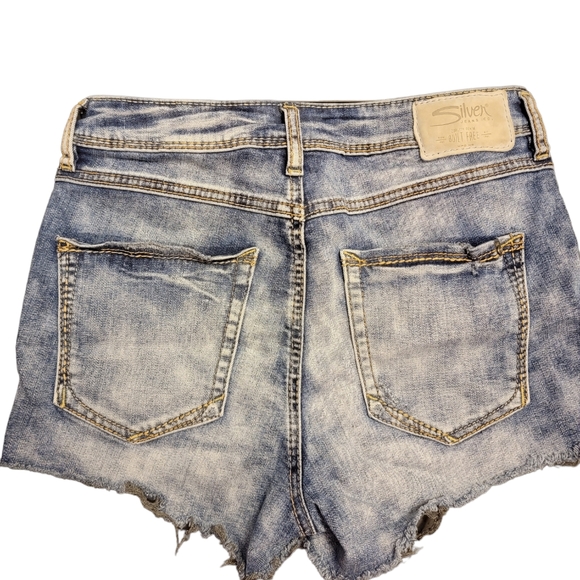 Silver Jean's distressed high-rise shorts - Picture 2 of 6
